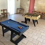 Holiday home Les Vieux Chenes Oyre