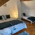 Les Vieux Chenes Holiday home Oyre