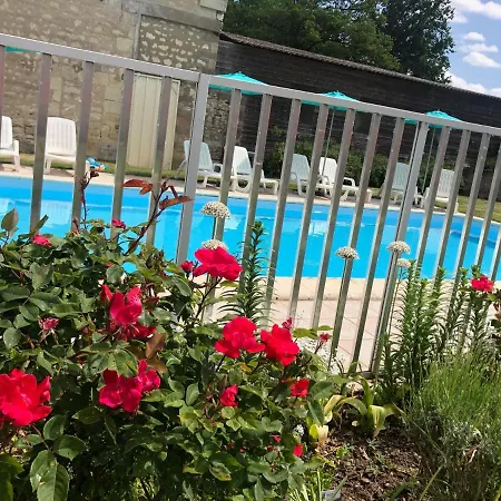 Hébergement de vacances Les Vieux Chênes Oyre