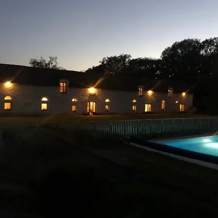 Hébergement de vacances Les Vieux Chênes Oyre