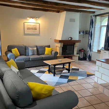 Hébergement de vacances Les Vieux Chênes Oyre