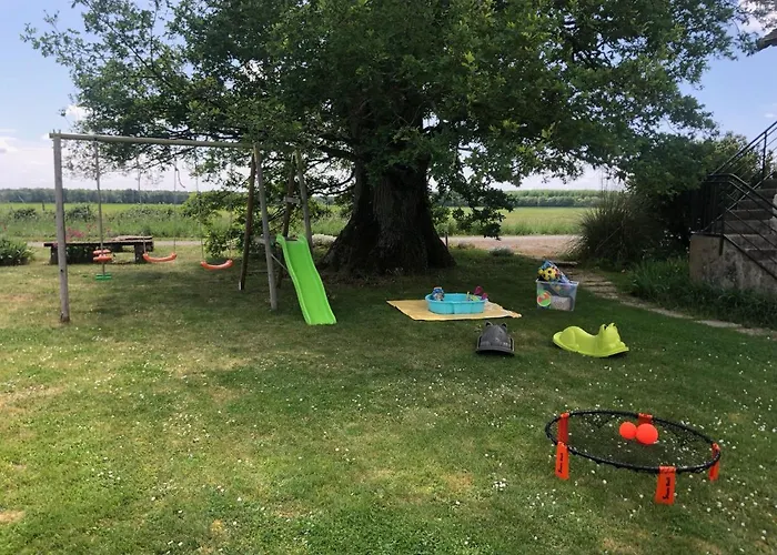 Les Vieux Chenes Feriehus Oyre