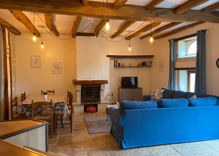 Les Vieux Chenes * Oyre